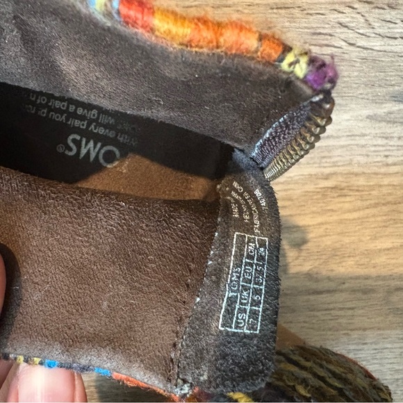 TOMS Leila booties in the Chocolate Suede Multicolored Textile Size 7 - Picture 8 of 8